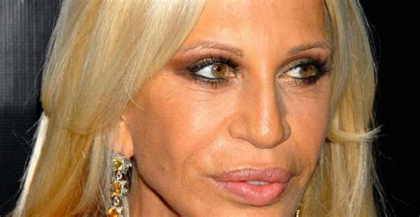 donatella versace sem maquiagem|donatella versace hair.